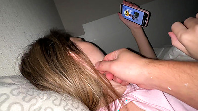 SHE IS CUMMING FOR THE FIRST TIME! Extraordinary teenage masturbation