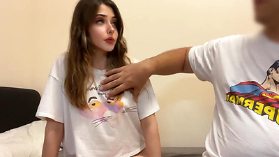 I want to fuck a 47 year old fat guy like my stepfather, I invited him to my bed to fuck until he cums on my face