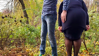 Curvy mother-in-law put on stockings for me