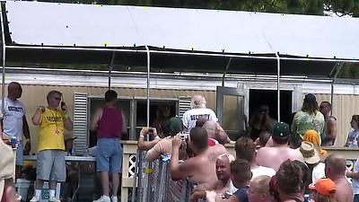 Nudes A Poppin - Angelica Bella