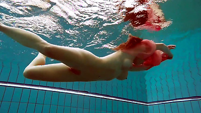 Polish hot shaped Deniska swimming nude