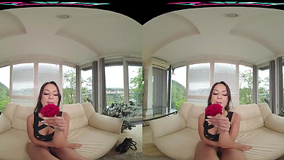 VRHUSH Kiss from a rose with Mia Trejsi