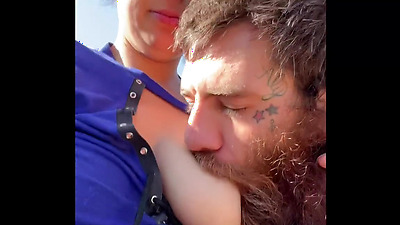 I invite my neighbor over drink hot milk out of my tit