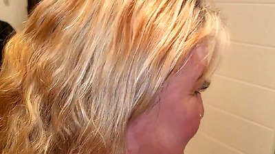 NZ Trashy slut drinks piss in a public cubicle at the mall and then has public walk