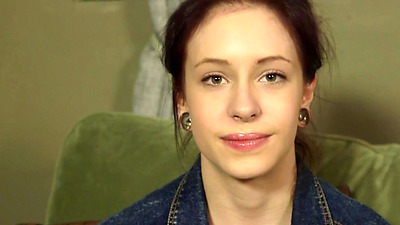 Kinky Hipster Does Yoga In The Nude And Fingers Her Dripping-wet Cunt