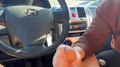 While Waiting for Roadside Assistance, Cute Girlfriend Gives a Quick Blowjob in the Car.