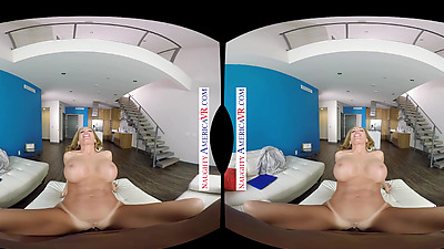 Day Dreaming Of Fucking Your Favorite Pornstar Richelle Ryan? This VR Experience Is What You Need