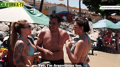 Hot Influencer Kisses Married Tourist On Beach In Brazil!