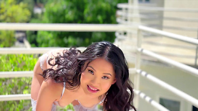 Jules Jordan - Asian Nympho Sakura Lin Captivates Jules Jordan