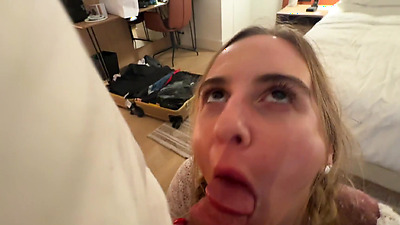 Fucking a Stranger I met at Oktoberfest - Hannah Louu