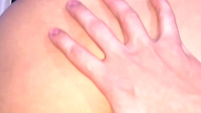 فديو نيك مصرية شرموطة بدبي تبلع زب حبيبها الايمارتي وهي بتقلو انت اجمد فحل جربتو ????????????????