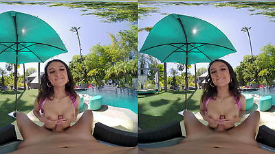 Eliza Ibarra Needs To Be Very Oiled Up In Exchange For A Blowjob