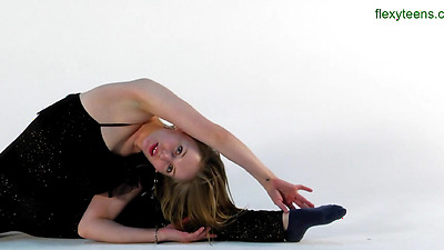 Big tits blonde gymnast girl stretching