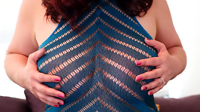 Andi Peacock: Deep In The Bush Of The Perfect Wife