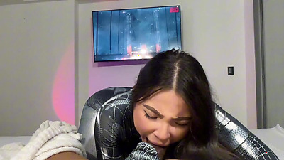 Playing video games I get fucked by a spider woman fetish fulfilled with amazing deep blowjob