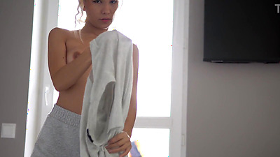 My Horny Step Sister Fucked Me Because Of Photos