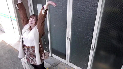 A Estudante e a Casa Mal Assombrada {Legendado} June Lovejoy