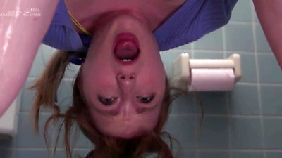 A Estudante e a Casa Mal Assombrada {Legendado} June Lovejoy