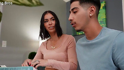 Help Me Stepmom!