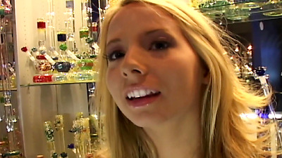 Watch Holly And Ashley Get High On Each Other - Ashley Teen