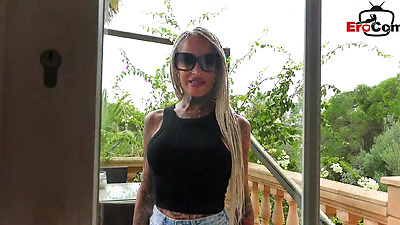 German Userdate - Slim horny MILF makes real sex date and wants to fuck