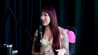 She liked to show off since she was young because she is very naughty, she likes to have anal sex because she feels hornier, and the situation in the city... - Karol REDXXX (WATCH ON: SHEER/RED)