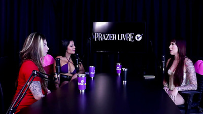 She liked to show off since she was young because she is very naughty, she likes to have anal sex because she feels hornier, and the situation in the city... - Karol REDXXX (WATCH ON: SHEER/RED)