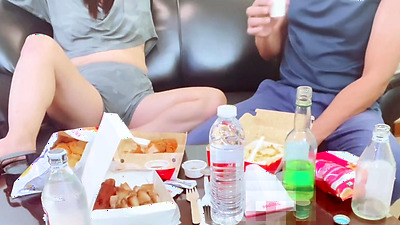 Bestfriend ko inaya ko - pakipot pa kunwari pero nalibugan nagpakantot! Part 1