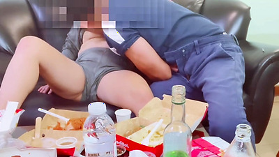 Bestfriend ko inaya ko - pakipot pa kunwari pero nalibugan nagpakantot! Part 1