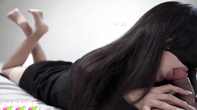 Slutty stockings saleswoman seduces husband - earns sales with foot-mouth sex experience