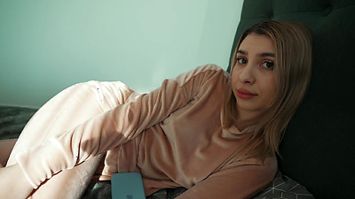 step sister plays truth or dare with step bro and didn't expect such a challange