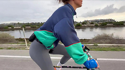 Inappropriate Stepmom On Vacation Fucks Around Town