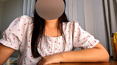 Casting 006 - María Angela, A beautiful college chick with a nice body and a big butt tells us that she was almost a sugar baby for 10 dollars (Free Version)