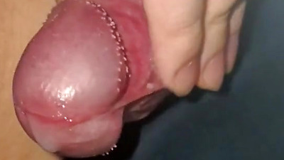 控制了阴茎最敏感的部位包皮系带~它慢慢的让我高潮射精了3次了呢~