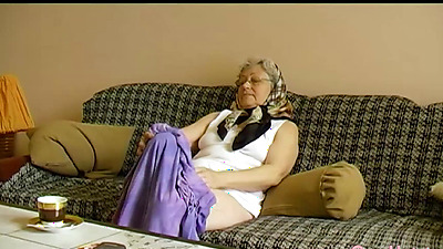 OMAHOTEL Horny Grandma Gone Passionate For Sexual Content3