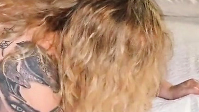 I love to give blowjobs to BBCs, I am a cumslut