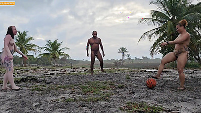 THE FOOTBALL GAME WAS VERY BORING BETTER AND HAVE SEX