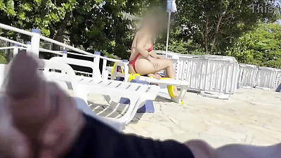 A stranger gave me a great handjob at a public pool