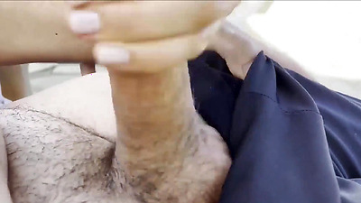 A stranger gave me a great handjob at a public pool