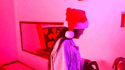 Petite Latina thought she was going to a Christmas photo shoot and ended up making a Christmas porn movie