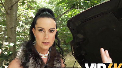 VIP4K. Hot mature brunette Texas Patti knows how to turn on men in public