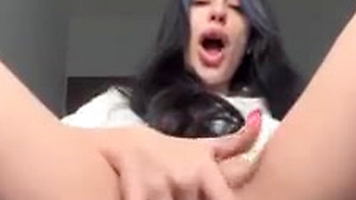 Squirts teen hottie body pussy fuck bg