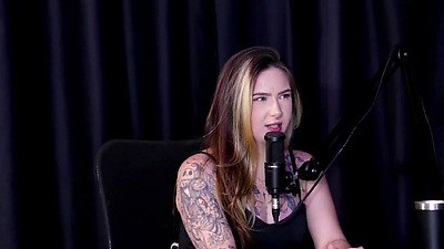 She suffered (...) in a rehearsal and this made her create Just House, the dispute between models is not healthy, and she felt out of place at... - Just Joana (WATCH ON: SHEER/RED)