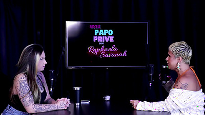 She suffered (...) in a rehearsal and this made her create Just House, the dispute between models is not healthy, and she felt out of place at... - Just Joana (WATCH ON: SHEER/RED)