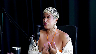 Her strength is showing off, she feels authentic, she misses foreplay, she doesn't go out with men without plans and when she kisses women... - Just Joana (WATCH ON: SHEER/RED)