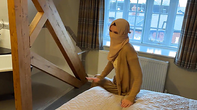 Sharing a bed with my muslim step mom