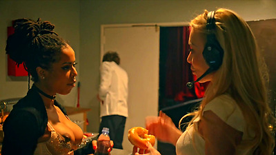 Deeper. Burlesque Dancer Kira Gets Creampied At Afterparty - Kira Noir