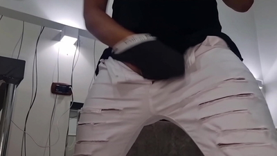 AMATEUR | CUMSHOT (ITALIAN) - INTENSE AND STRONG HANDJOB WITH A HUGE PENIS