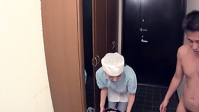 Small Japanese Room Service Babe seduce to Foo-Fetish old Young Fuck by Client in Hotel