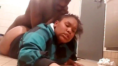 SLUTTING OUT WALMART EMPLOYEE IN BATHROOM